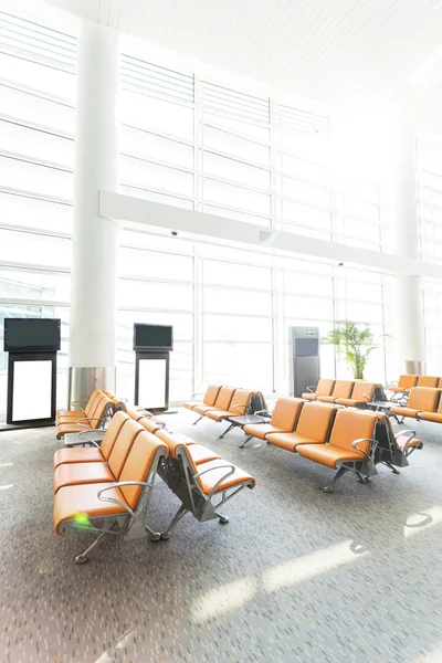 Aéroport moderne salle d'attente intérieur — Photo