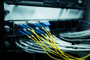 Telekomünikasyon cihazları bağlantı noktaları