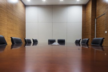 ofis toplantı salonu