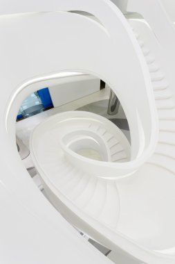 Modern ofis binası iç Futuristc merdiven