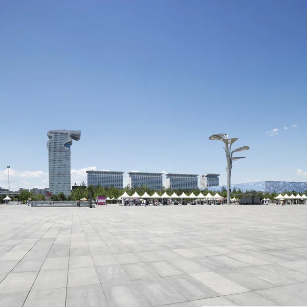 Draak de kop en staart Ibm gebouw — Stockfoto