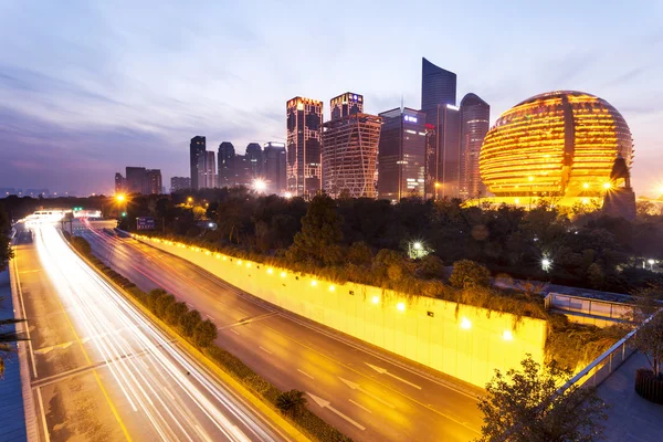 Blur motion traffic trail  in modern city — Stock Photo, Image