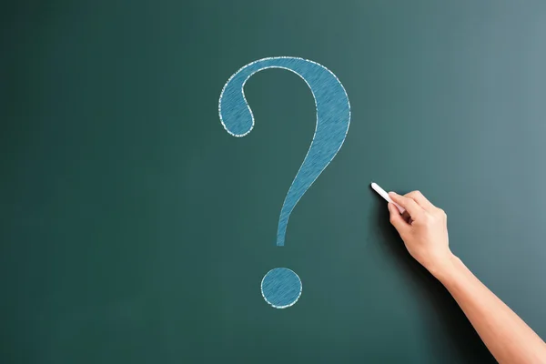 Question mark drawed on blackboard — Stock Photo, Image