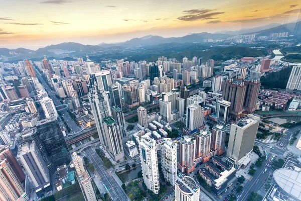 Paisaje urbano de la ciudad moderna Shenzhen —  Fotos de Stock