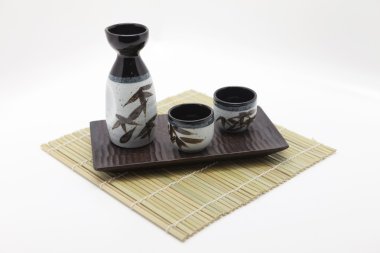 şarap traditonal Japonya ve Çin seti