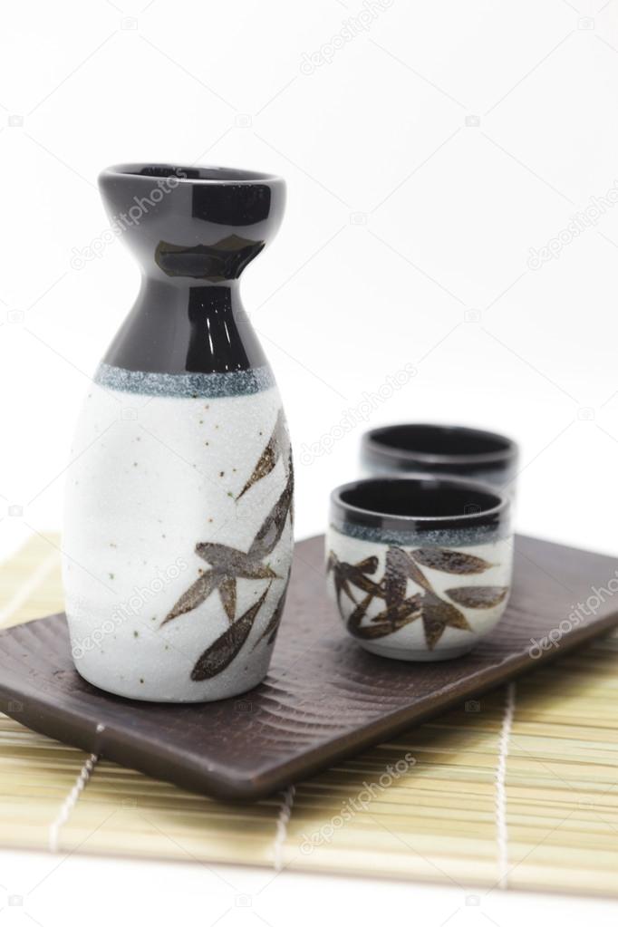 traditonal japan and china wine set