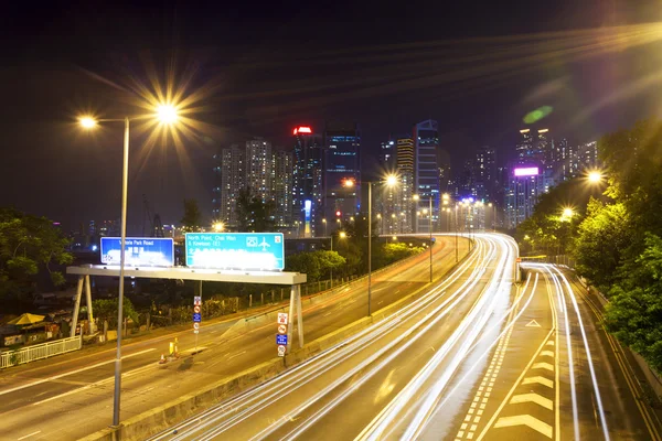 Rating bulanıklık hareket yollar modern şehir geceleri sokak — Stok fotoğraf