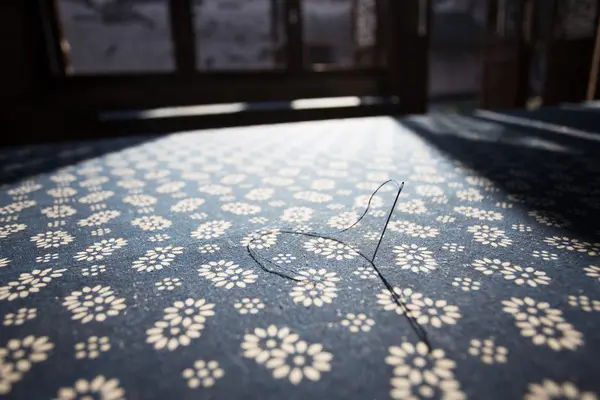 Tradiční čínský způsob barvené Batikované tkaniny — Stock fotografie