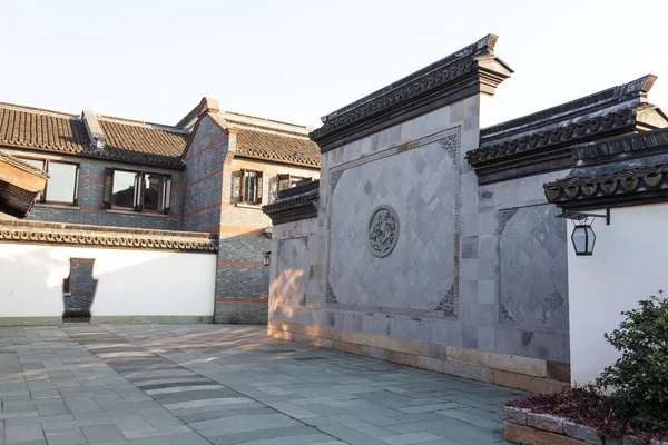 Traditional chinese vintage residence exterior — Stock Photo, Image