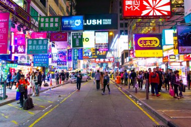 Hong Kong Alışveriş yılında insanların seyahat