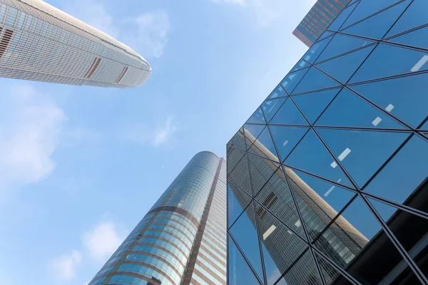 Up looking skyscraper and office building exterior — Stock Photo, Image