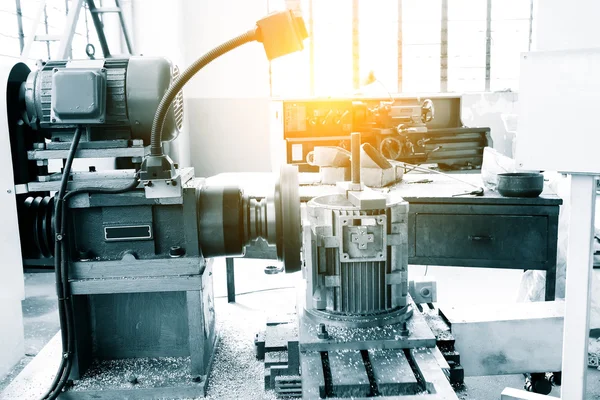 Detalhe da máquina do torno da indústria — Fotografia de Stock