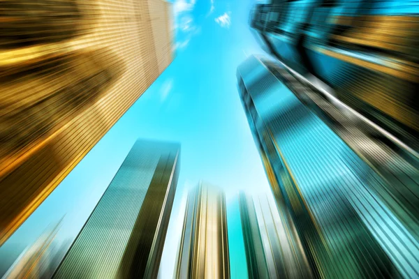 Skyscrapers in blurred motion. — Stock Photo, Image