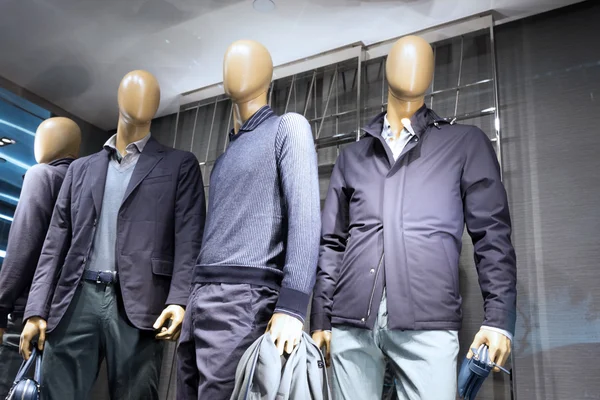 Fashion store mannequins in window — Stock Photo, Image