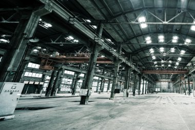 Boş yere terk edilmiş fabrikası