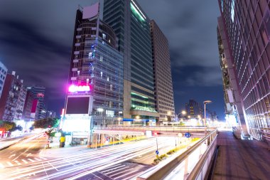 Trafik lambası yollar modern sokak