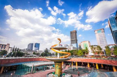 gökyüzü ve City modern binalar