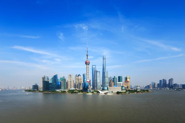 A Shanghai és tereptárgyak panorámás látképe — Stock Fotó