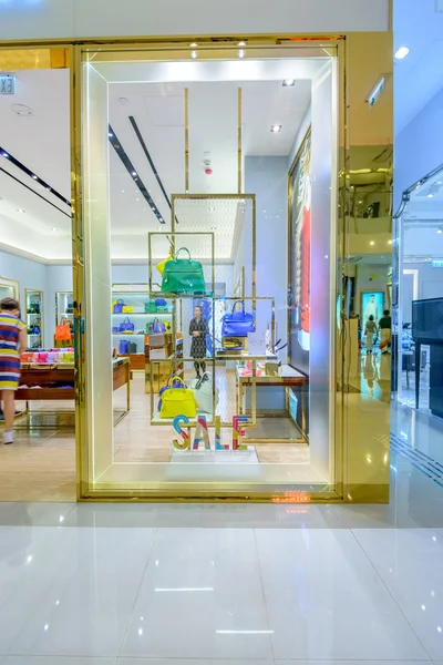 현대 shopfront 디스플레이 창 — 스톡 사진