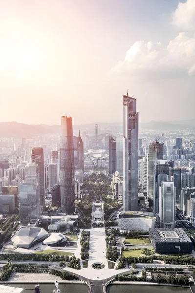 一个现代化的城市的摩天大楼的全景 — 图库照片