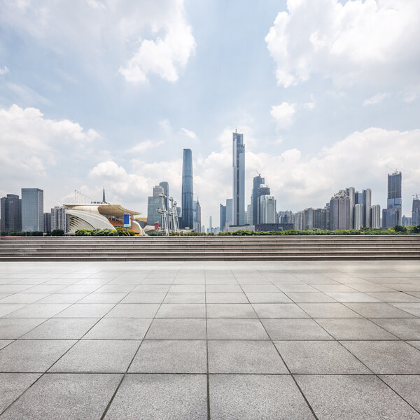 современные площади и небоскребы