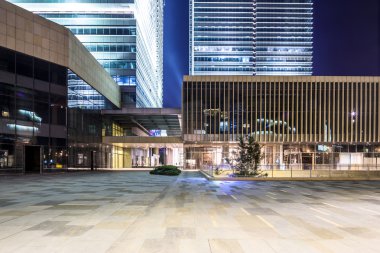 modern kare ve gökdelenler