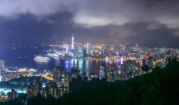 Panorama of skyscrapers and a river — Stock Photo, Image