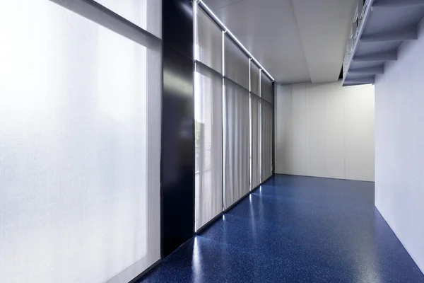 Corridor in modern office building — Stock Photo, Image