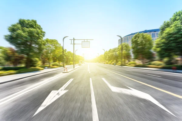 モールデン市のアスファルト道路は — ストック写真