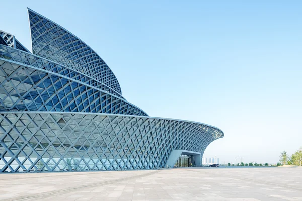 Modern Bina dış boş yere ile