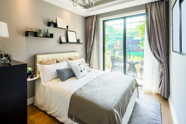 Interior of empty modern bedroom — Stock Photo, Image