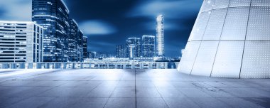 modern binanın geceleri boş yere ön