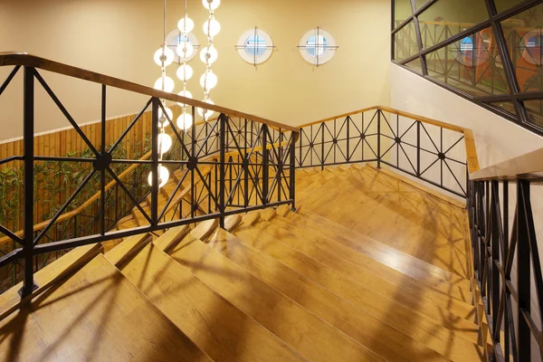 Interiér moderní schodiště — Stock fotografie