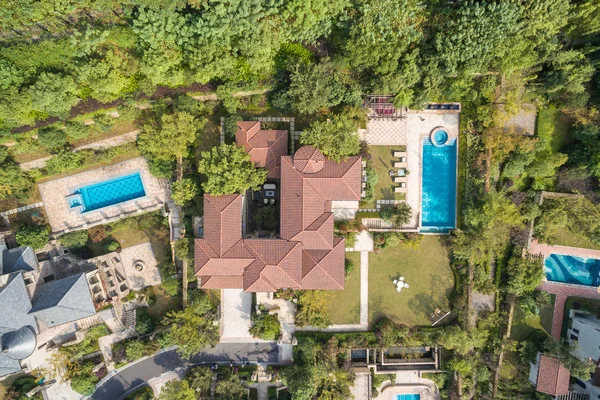 Vue aérienne de villas modernes — Photo
