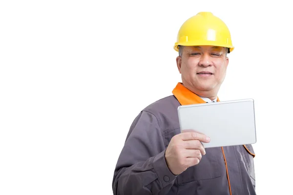 Engenheiro isolado em hardhat com tablet — Fotografia de Stock