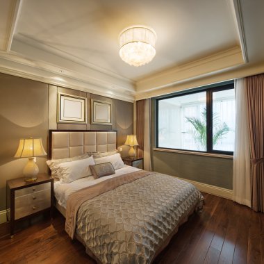 Modern yatak odasının içi