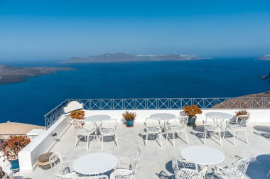Thirasia Adası - Santorini manzaralı büyük Teras