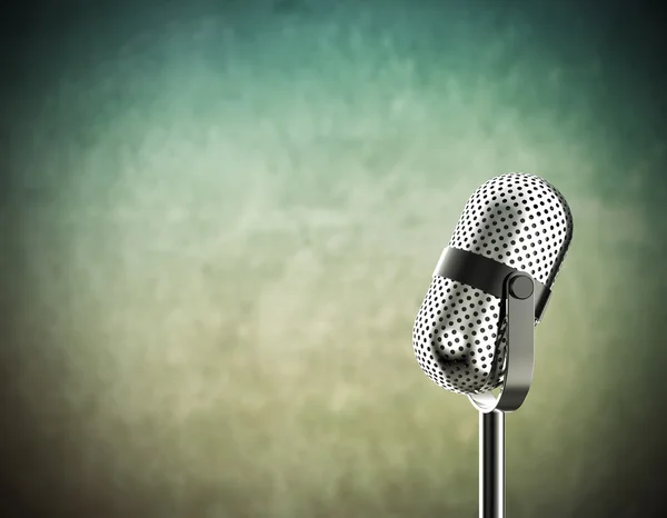 Yeşil üzerinde mikrofon — Stok fotoğraf