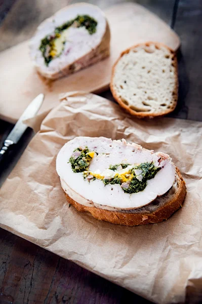 Tacchino arrosto con broccoli — Foto Stock