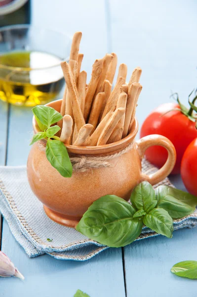 Knuspriger italienischer Grissini-Snack — Stockfoto