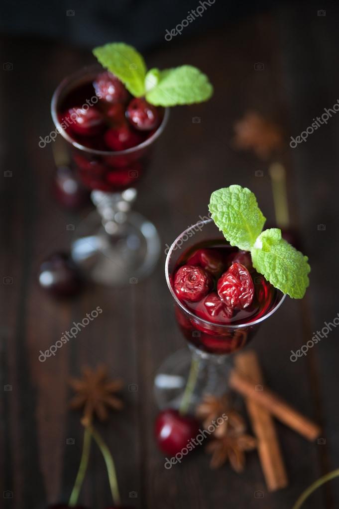 http://st2.depositphotos.com/1006841/8154/i/950/depositphotos_81543776-Strong-alcohol-cherry-liqueur.jpg