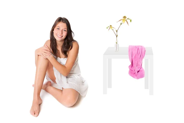 Cheerful Young Woman Sitting Table Beautiful Flower Vase Pink Towel — Stock Photo, Image