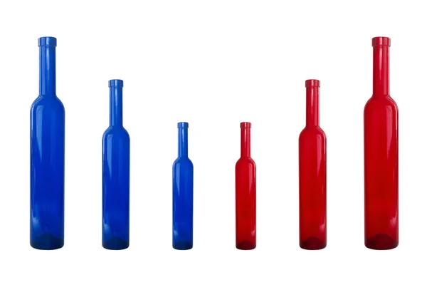 Six Bouteilles Rouges Bleues Consécutives Isolées Sur Fond Blanc — Photo