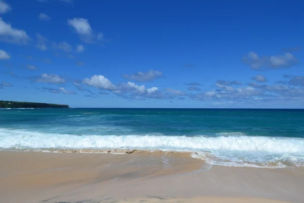 Ocean Waves e Beach Line — Foto Stock