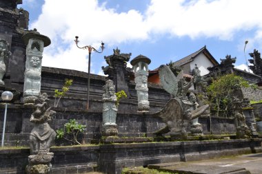 Bessakih sakral tapınakta Bali Adası