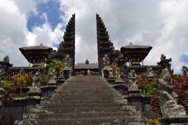 Bessakih sakral tapınakta Bali Adası