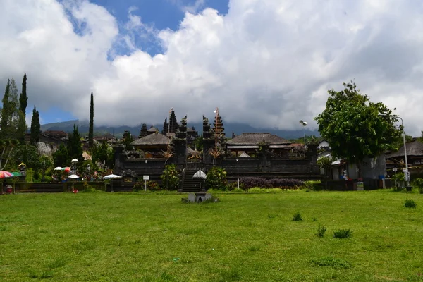 Bessakih 骶寺在巴厘岛 — 图库照片