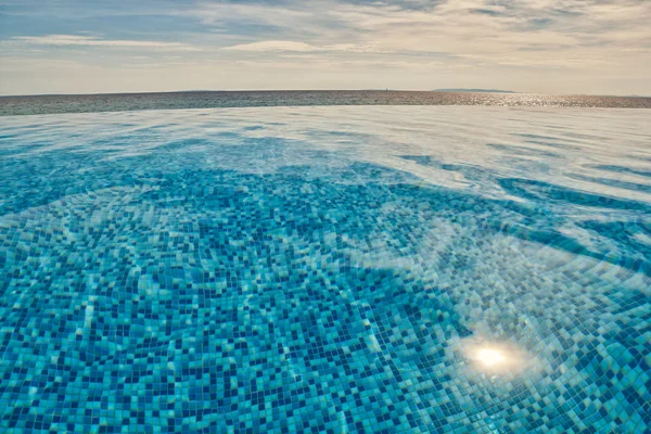 Infinity vista piscina — Foto Stock