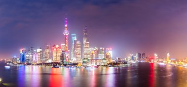 panoramik manzaralı shanghai geceleri 