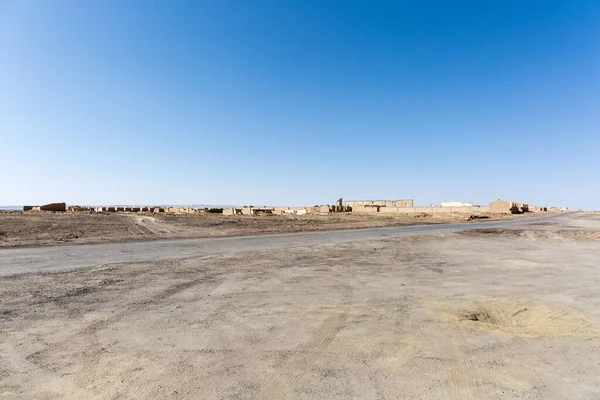 Petrol üssü, soğuk göl kasabası, Haixi Moğolları ve Tibet özerk vilayeti, Qinghai bölgesi, Çin